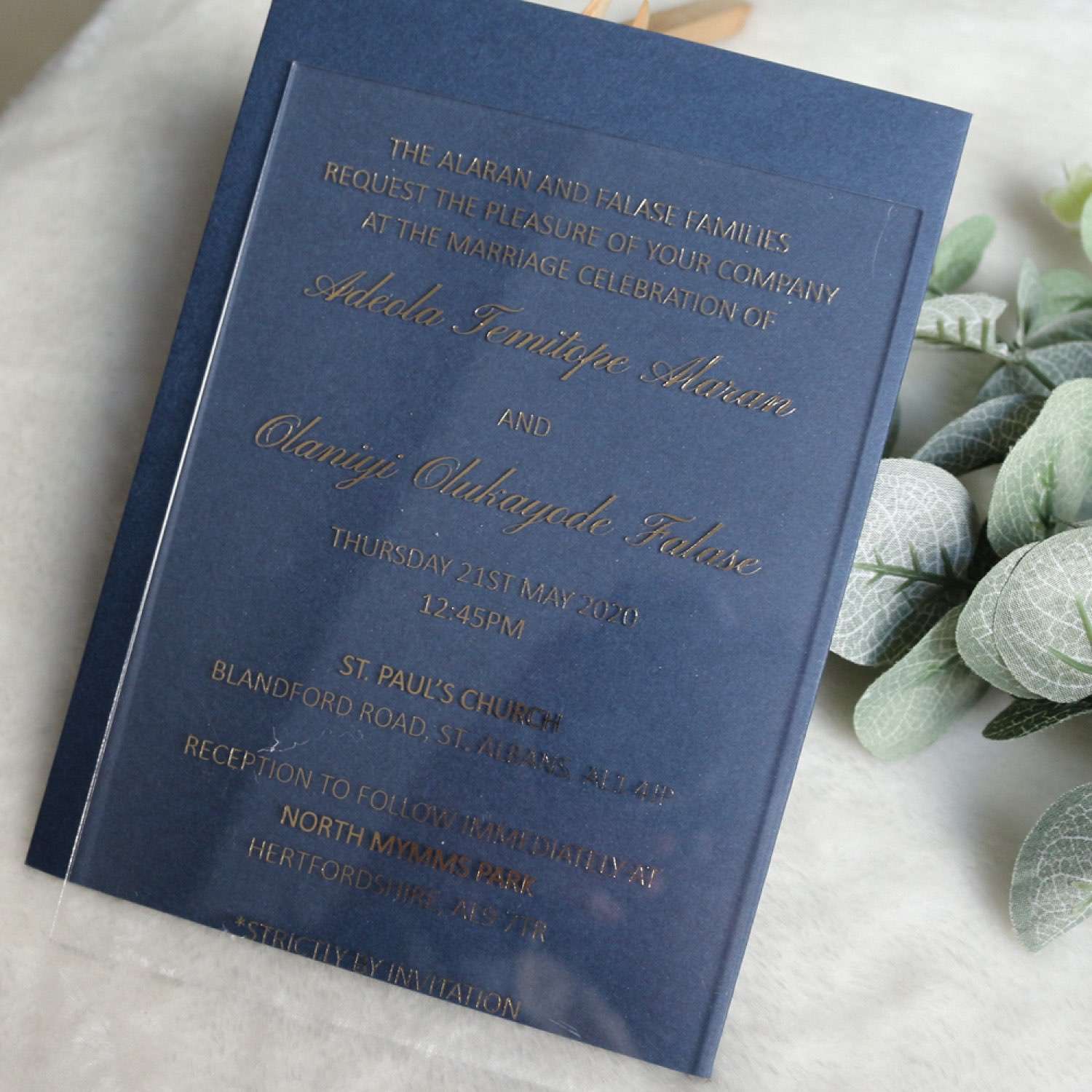 Foiling Transparent Acrylic Invitation Card With Envelope Customized